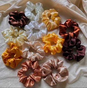 Customizable Hampers