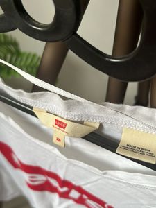 Levi’s oversized t-shirt