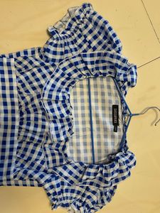 Blue Gingham Ruffle Top🧑🏻‍🩰