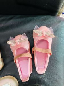 Adorable Pink Girls Shoes