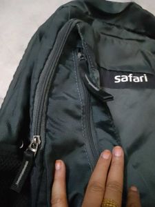 Safari Backpack - Durable &amp; Reliable