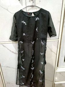 Black Embroidered Kurta Set with Sheer Sleeves Siz