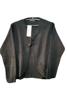 Girls Shrug