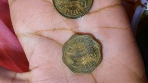 10 Or 20 Paisa Coin