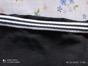Women's Skinny Jeans sidestripped