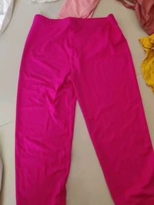 Magenta And White  Leggings