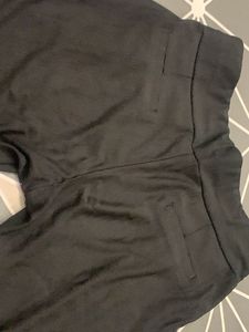 women jagging &amp; crop T-shirt
