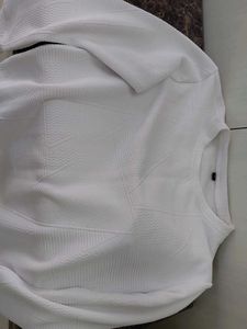 Textured White Tshirt full sleeve unused