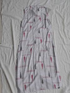 Printed White Dailywear Sleeveless Kurta