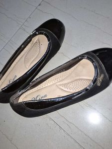 Women's Brown Ballerina Flats (little heel)