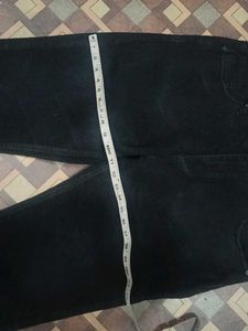 Black Jeans - Stylish &amp; Versatile