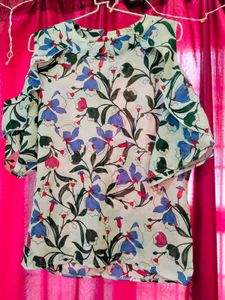 Floral Cold Shoulder Top