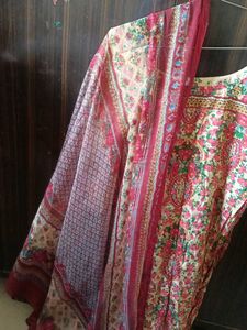 Floral Print Kurta with dupatta for women