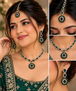 Emerald Green and Silver Necklace Set
