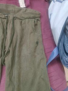 Comfortable Green Joggers