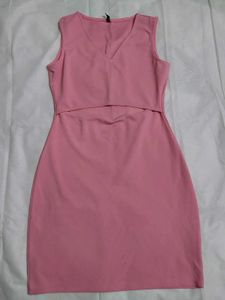 Chic Sleeveless Pink V-Neck Dress