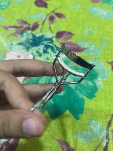 Eyelash Curler with Case