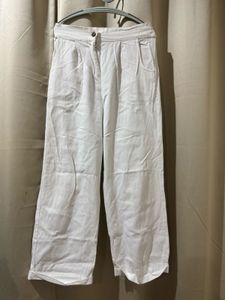 Chic White Wide-Leg Pants