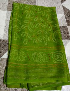 Vibrant Green Bandhani Saree