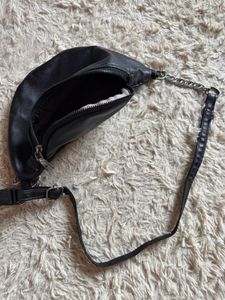 Chic Black Faux Leather Fanny Pack with Chain Stra
