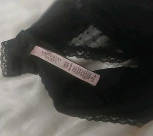 Elegant Black Lace Bra
