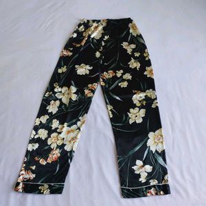 Luxurious Floral Print Silk Pajama 🌸