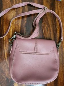 Chic Pink Crossbody Bag with Tassels