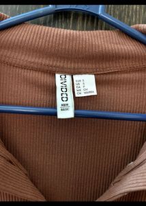 Ribbed Cropped Polo T-Shirt