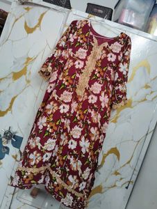 Maroon Floral Print Kurta with Lace