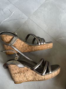 Stylish Metallic Flat Sandals