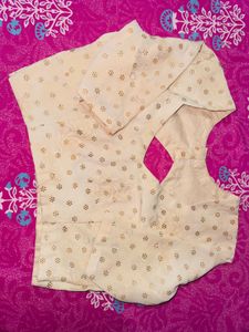 🔸Cut Cream Blouse with Floral Print