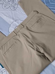Blackberrys Men's Beige Low rise Trouser