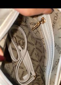 Elegant White Quilted Handbag