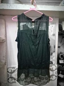 Chic Black Sleeveless Mesh Top