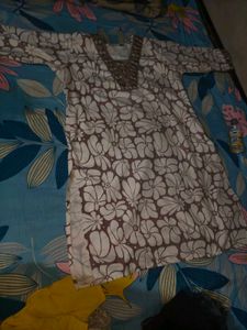 Elegant Floral Print Kurta set