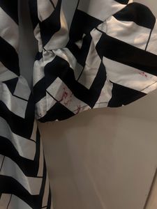 Black And White Stripped 2 Piece Kurta 🖤🤍