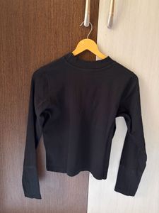 Black Long Sleeve Top