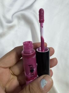 Plum lip gloss - Berry Shade