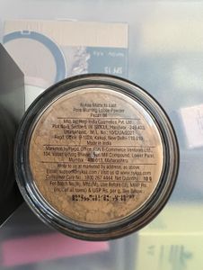 new NYKAA Matte to Last Loose Powder