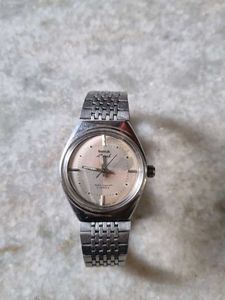 Vintage Hmt Akarsh winding  Analog Watch