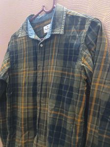 Stylish Plaid Flannel Shirt for Boys