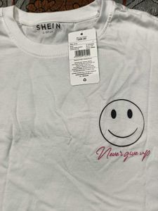 SHEIN White Graphic Smiley T-Shirt