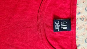 Red slim top