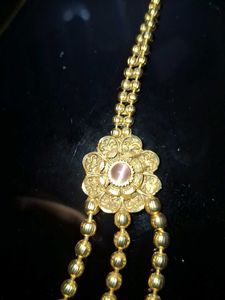 Exquisite Gold Necklace Set