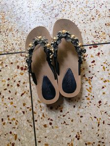 Flower Strip Women's Footwear