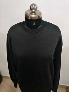 Classic Black Sweatshirt