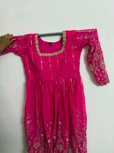 Stunning Pink Embroidered Kurta
