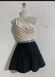 H&amp;M DATE PERFECT One-Shoulder Sleveless Top