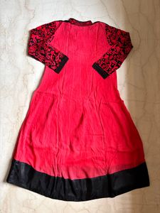 Red and Black Embroidered Kurta