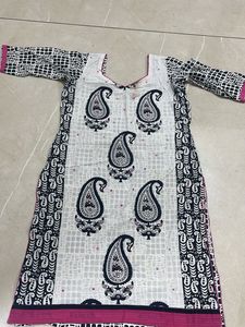 Stylish Paisley Print Kurta
